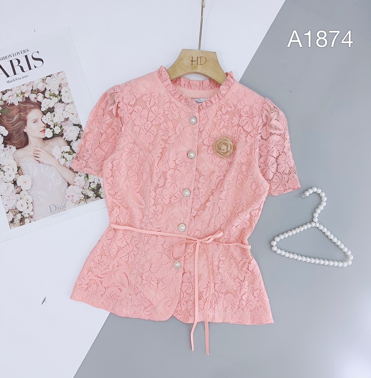 A1874 áo peplum hoa ren