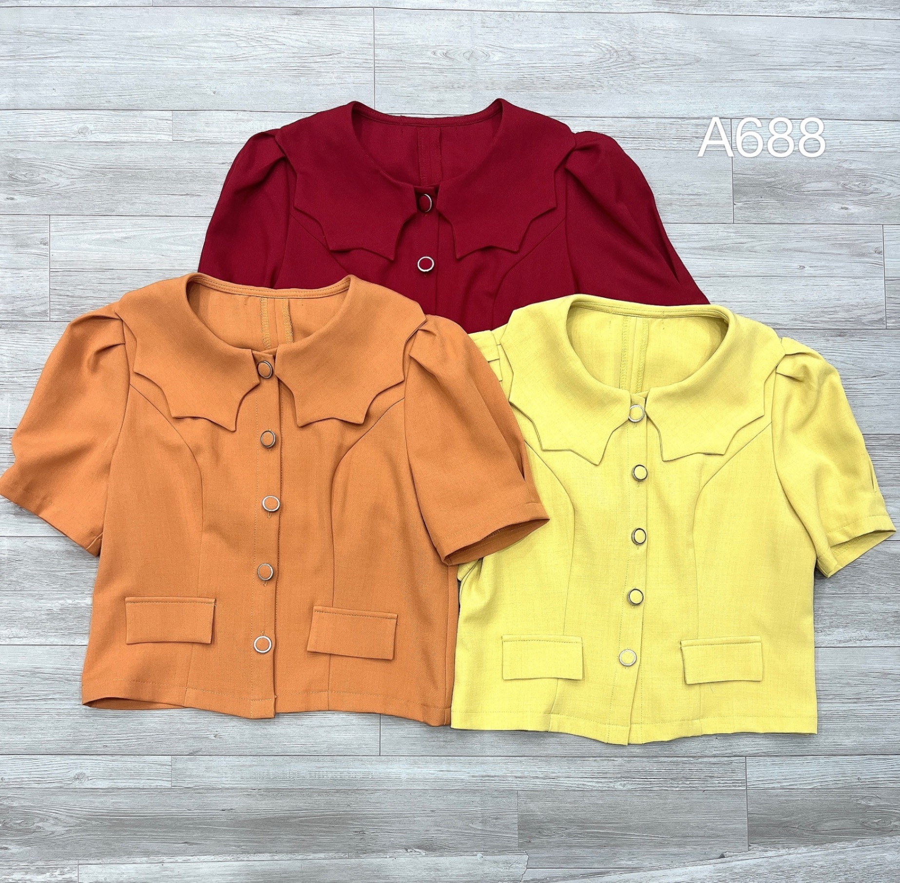 A688 áo cổ sao