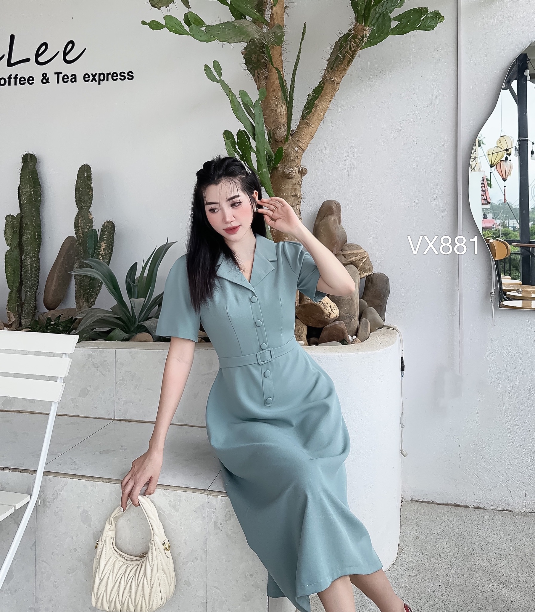 VX881 váy cổ V đai liền