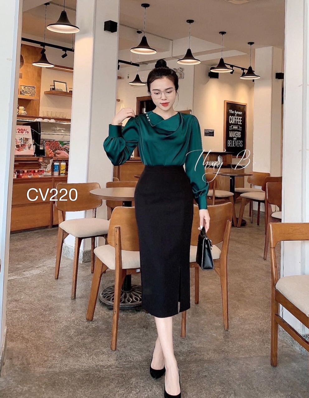 CV220 cv midi kaki xẻ trước