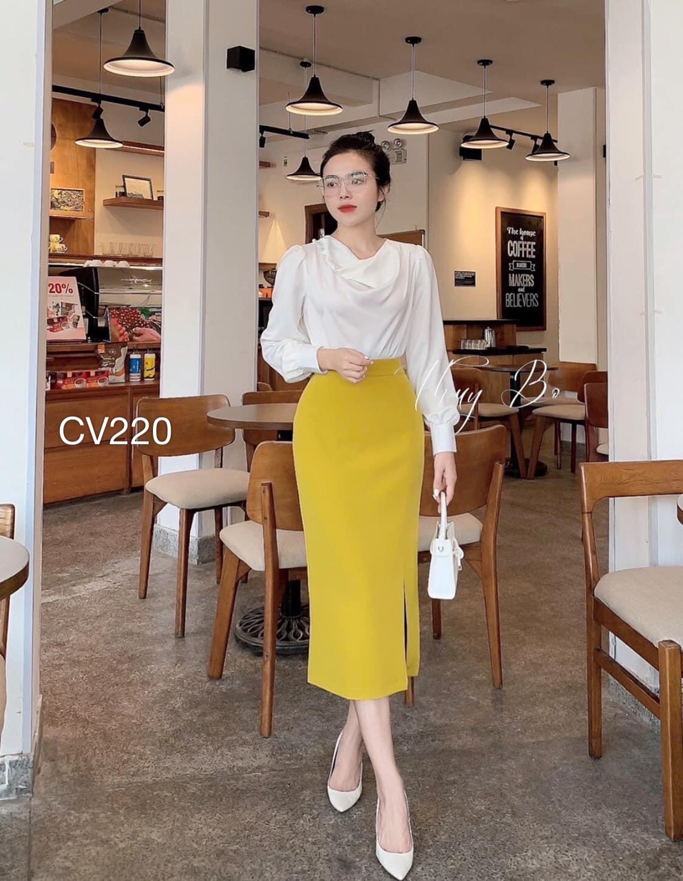 CV220 cv midi kaki xẻ trước