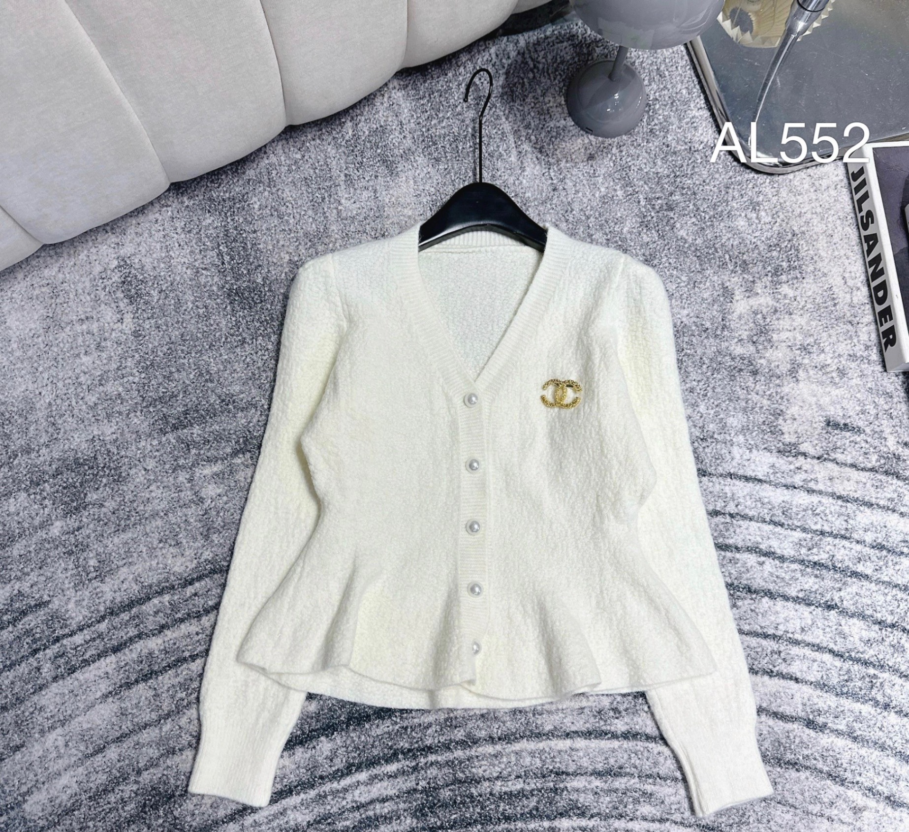 AL552 áo len peplum nhũ CC GG