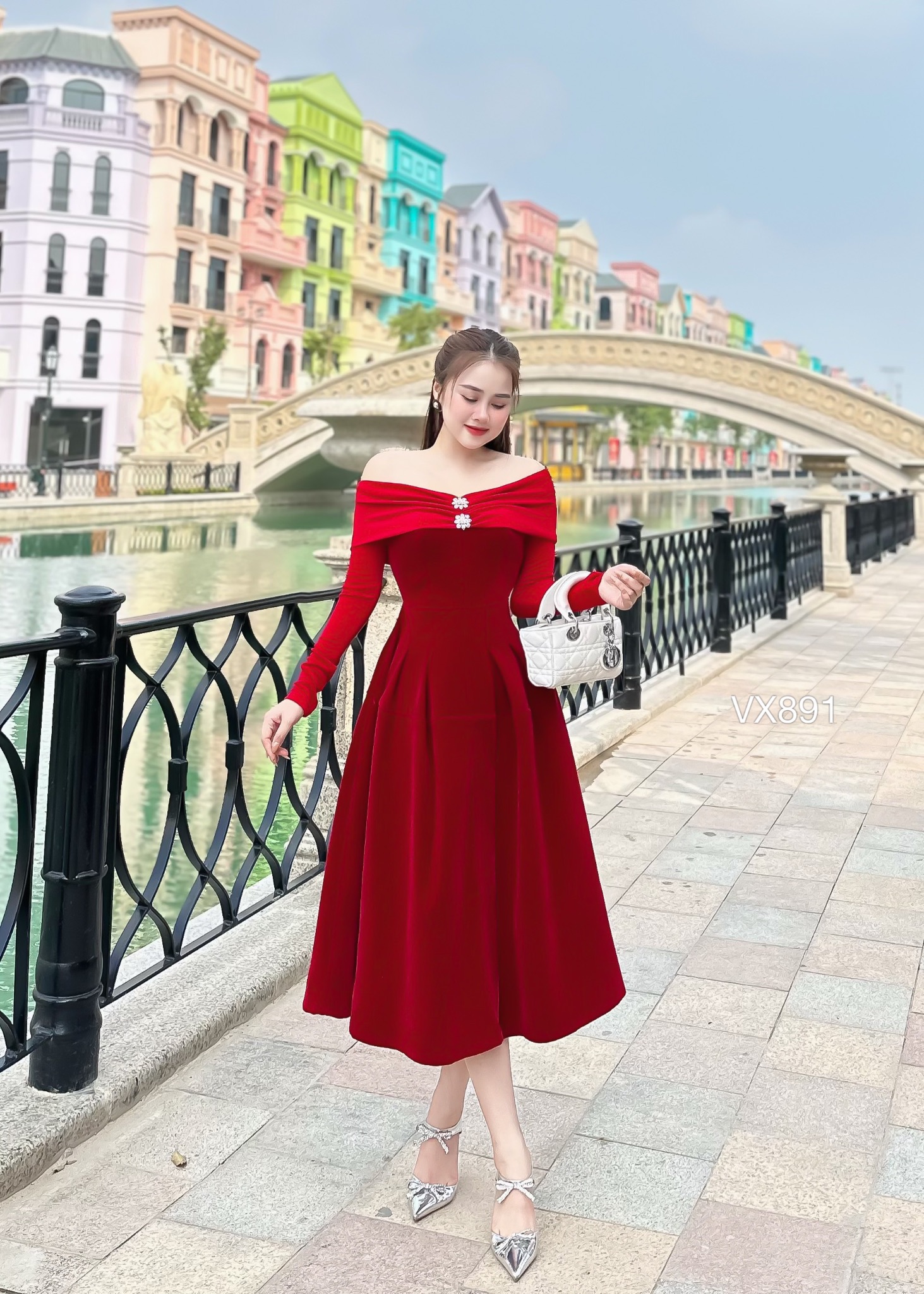 Tổng hợp Váy Trắng Trễ Vai Tay Dài giá rẻ, bán chạy tháng 3/2024 - Mua  Thông Minh
