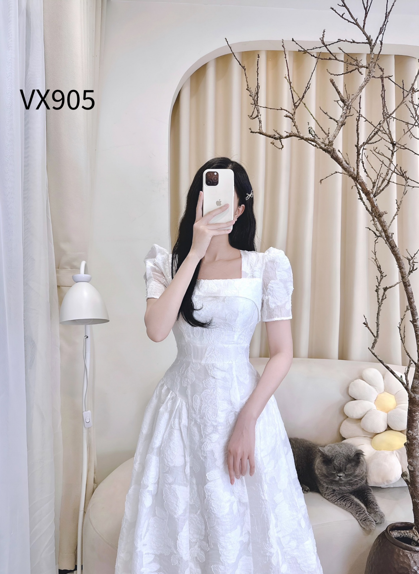 VX905 váy hoa nổi xòe cổ vuông