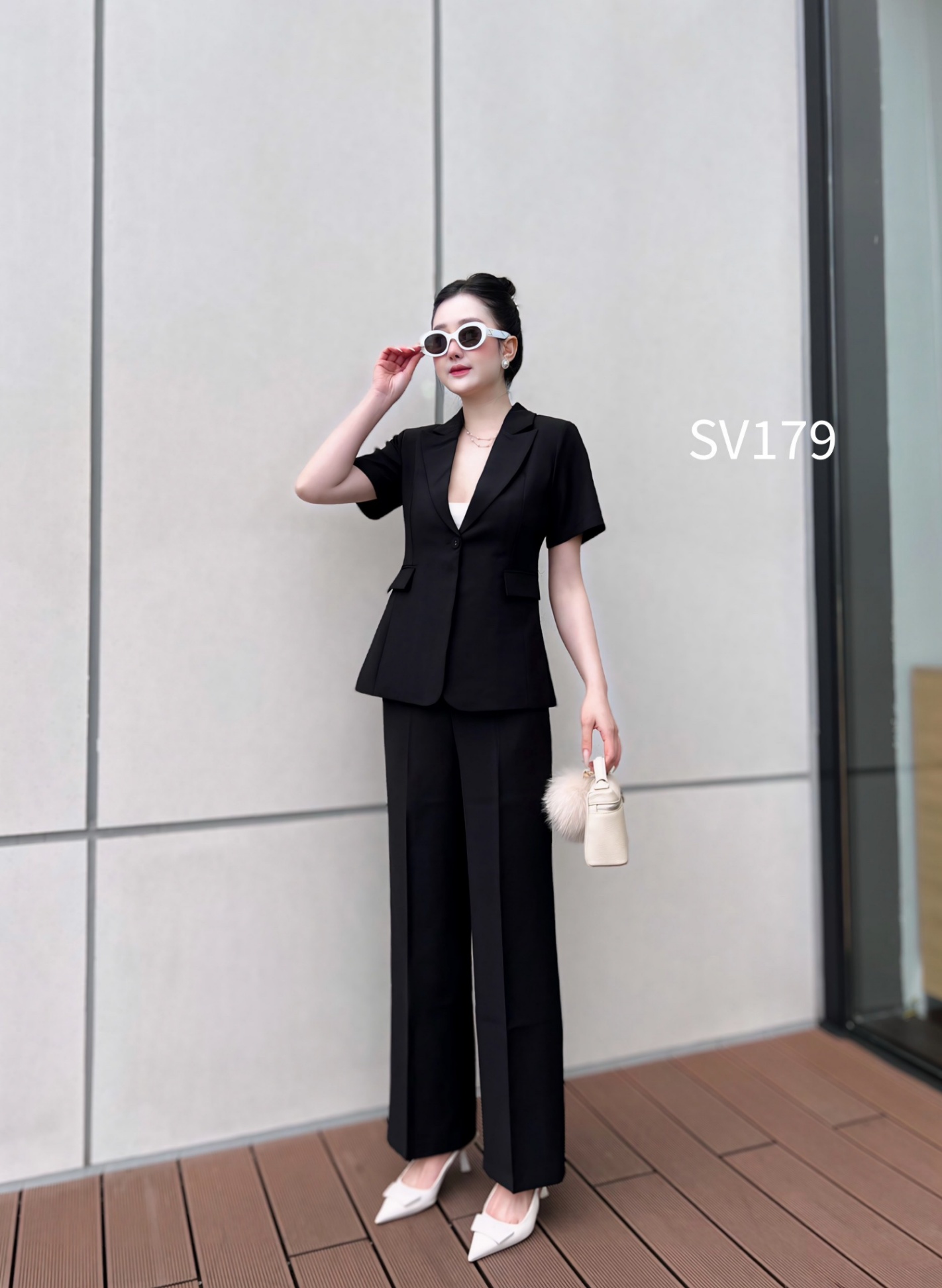 SV179 set vest cổ vếch quần xuông