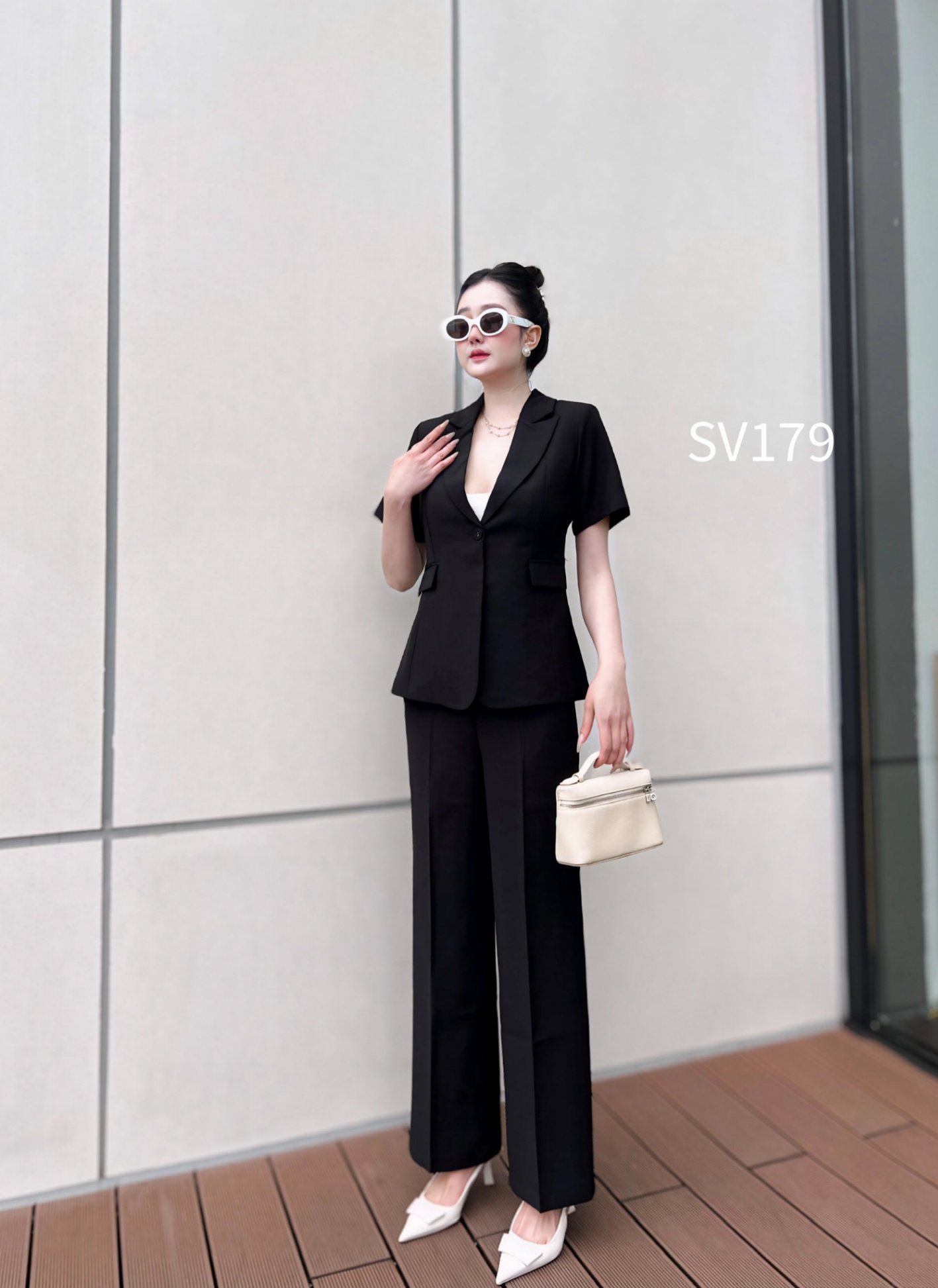 SV179 set vest cổ vếch quần xuông