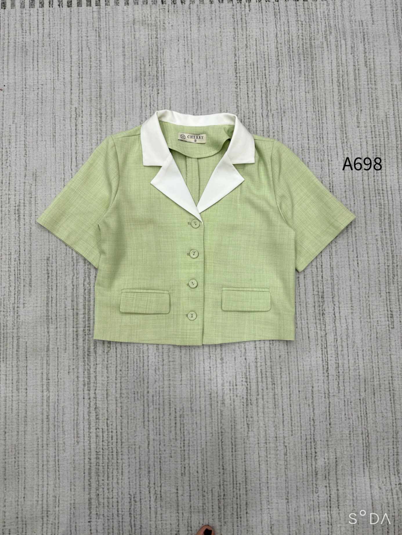 A698 áo cổ vest cúc bọc