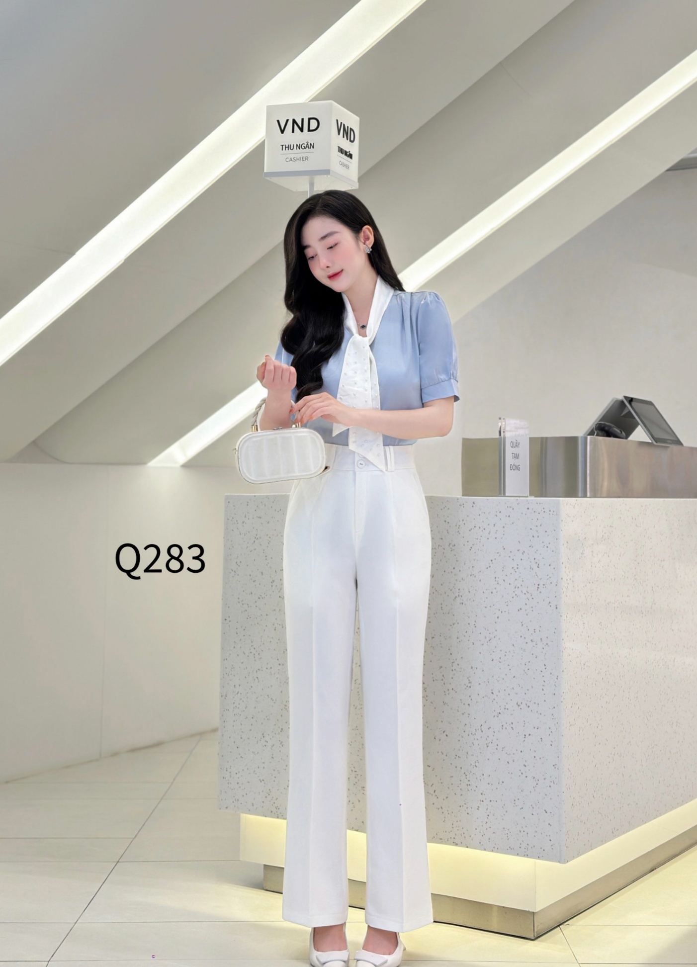 Q283 quần loe nhẹ 2 cúc bọc đỉa tag