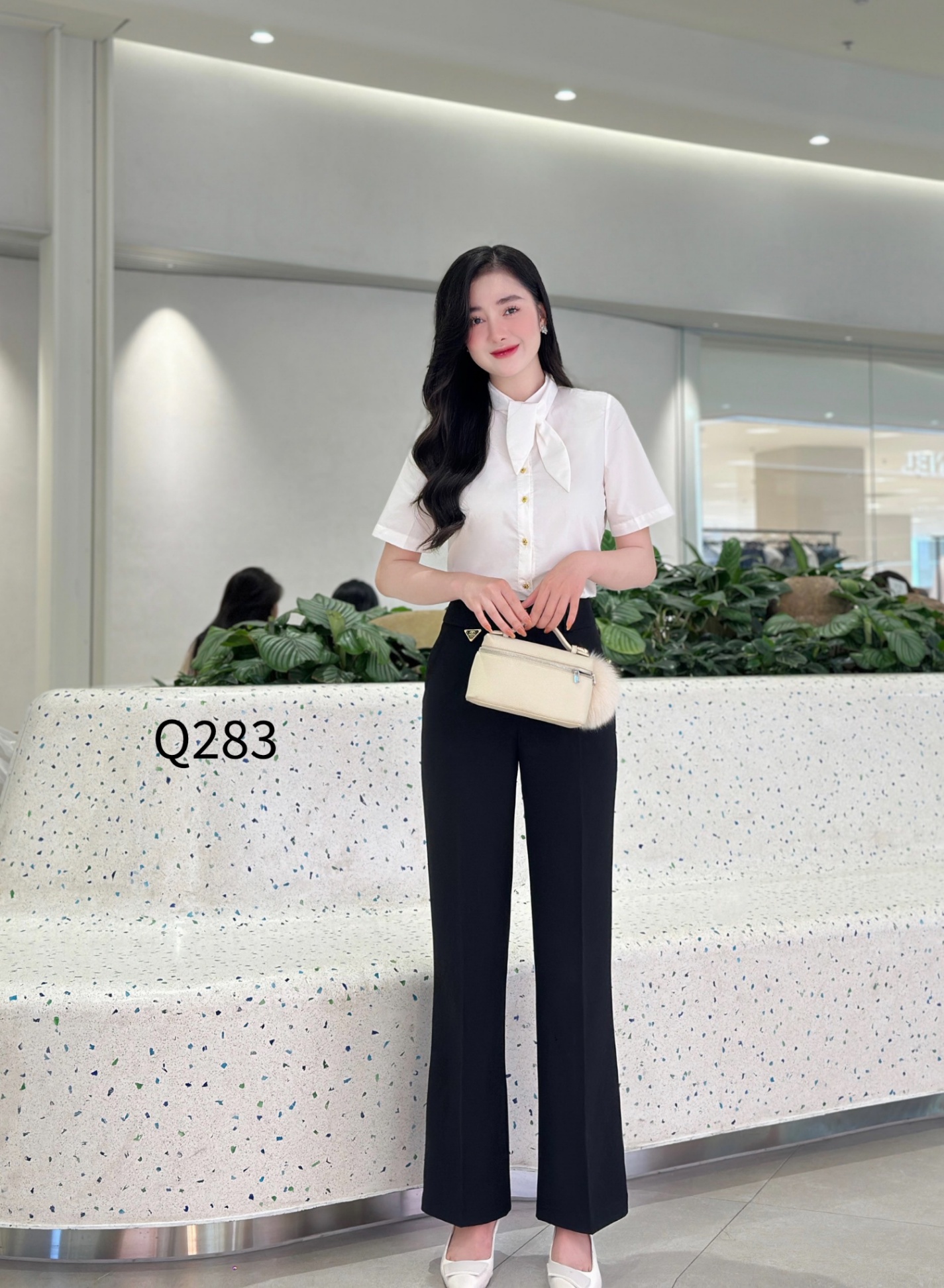 Q283 quần loe nhẹ 2 cúc bọc đỉa tag