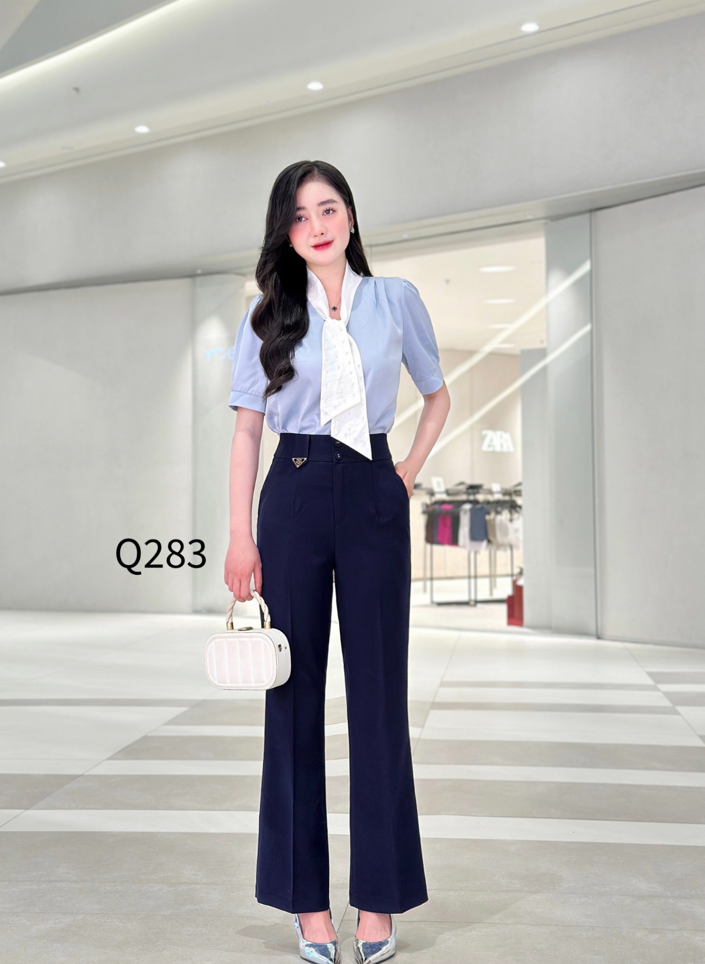 Q283 quần loe nhẹ 2 cúc bọc đỉa tag