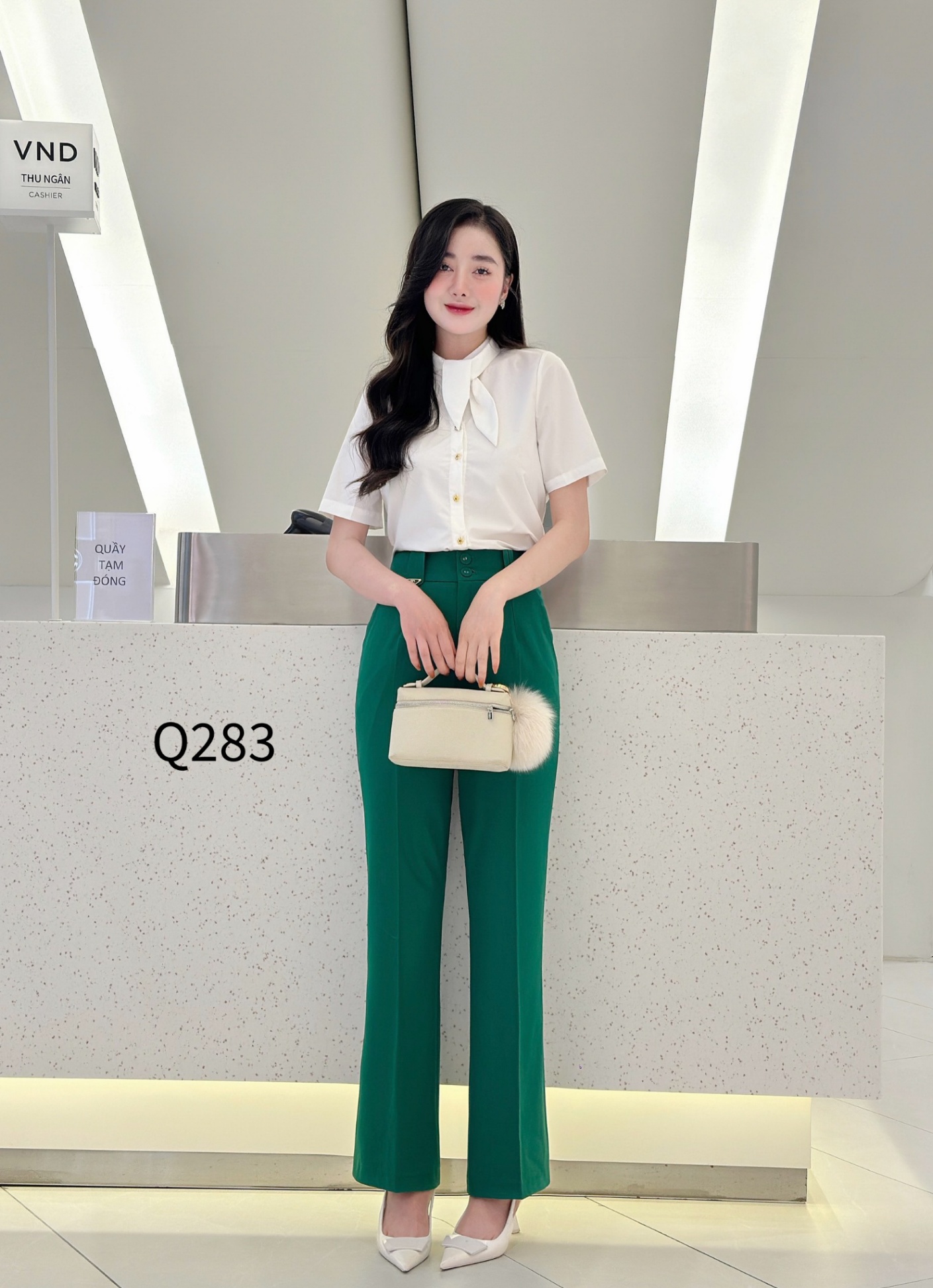 Q283 quần loe nhẹ 2 cúc bọc đỉa tag