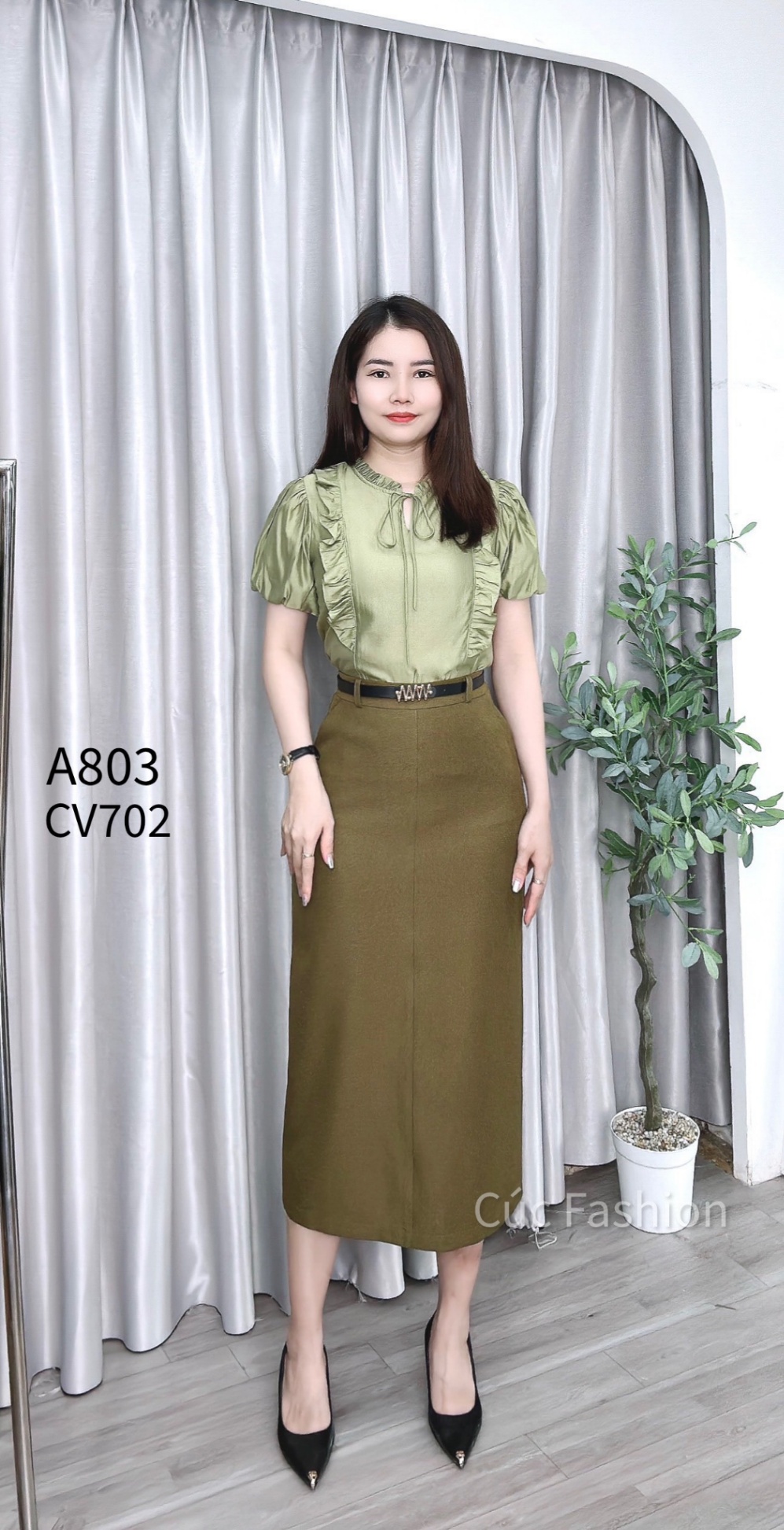 A803 áo tơ dây buộc cổ bèo