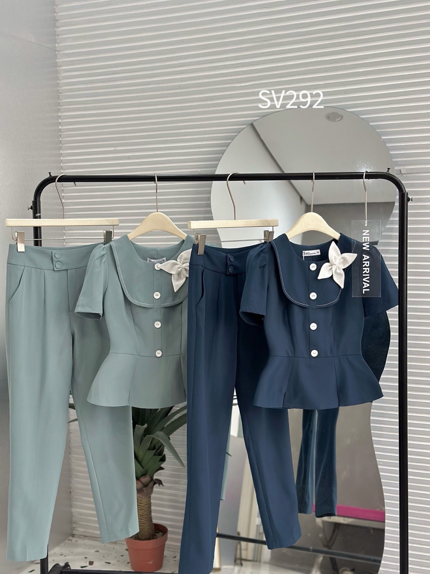 SV292 set áo hoa trắng quần baggy 2 cúc bọc