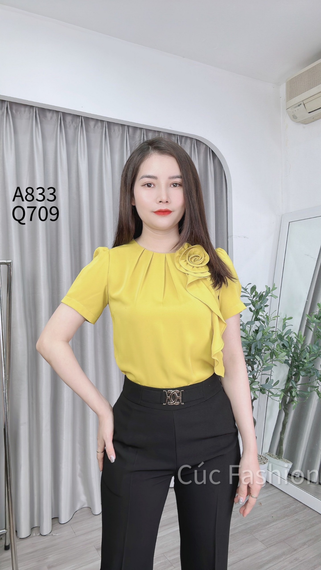 A833 áo lụa cổ ly tay hoa bèo