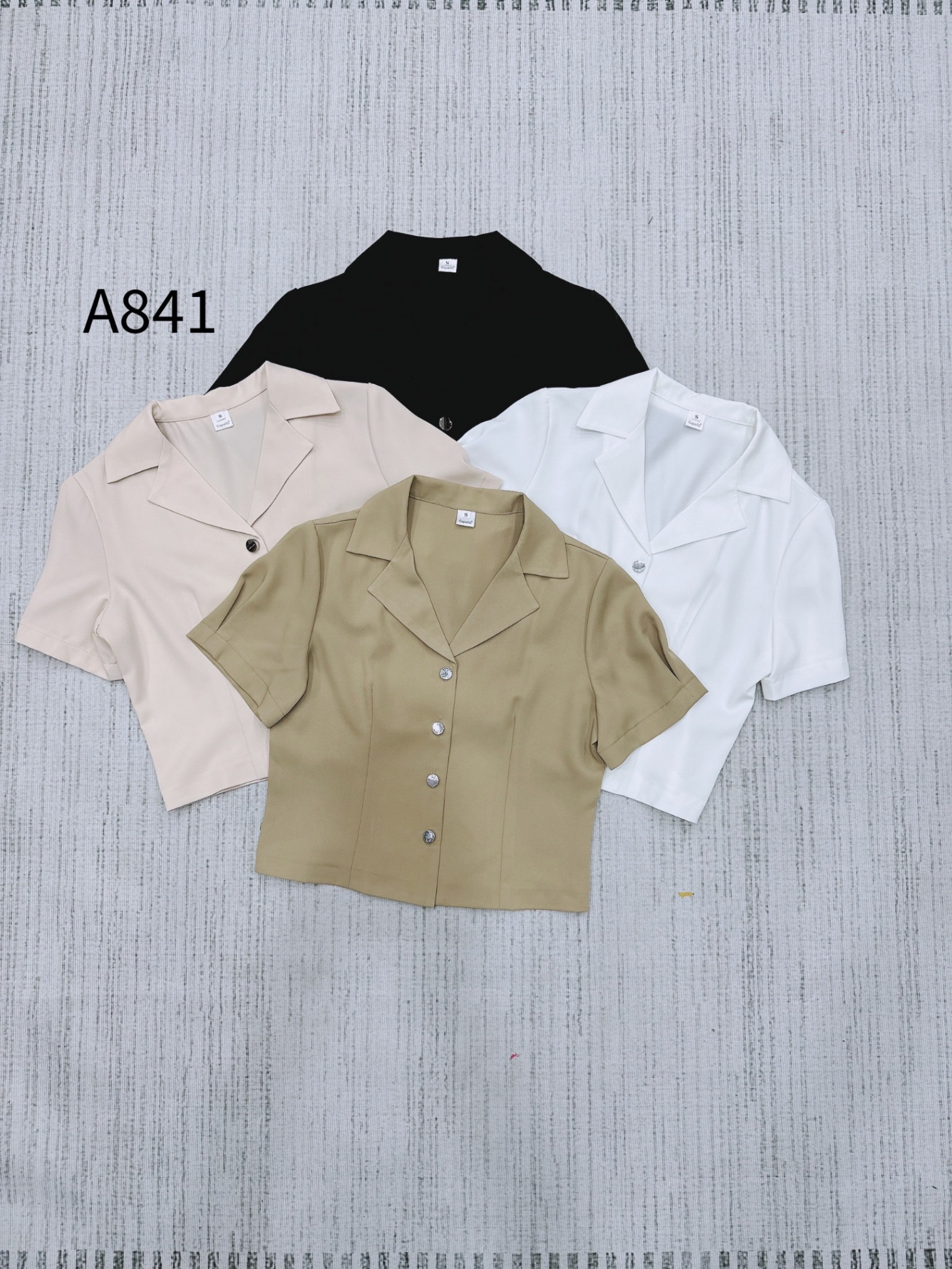 A841 áo ngắn tay cổ vest cúc bạc