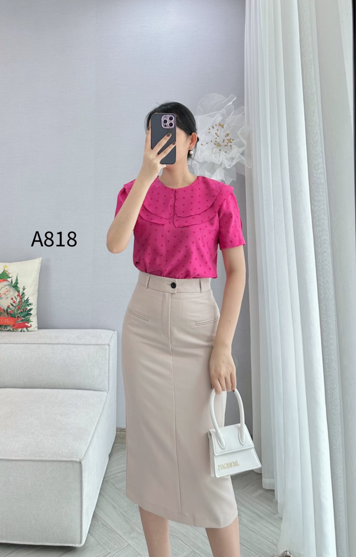 A818 áo chấm bi cổ 2 lớp