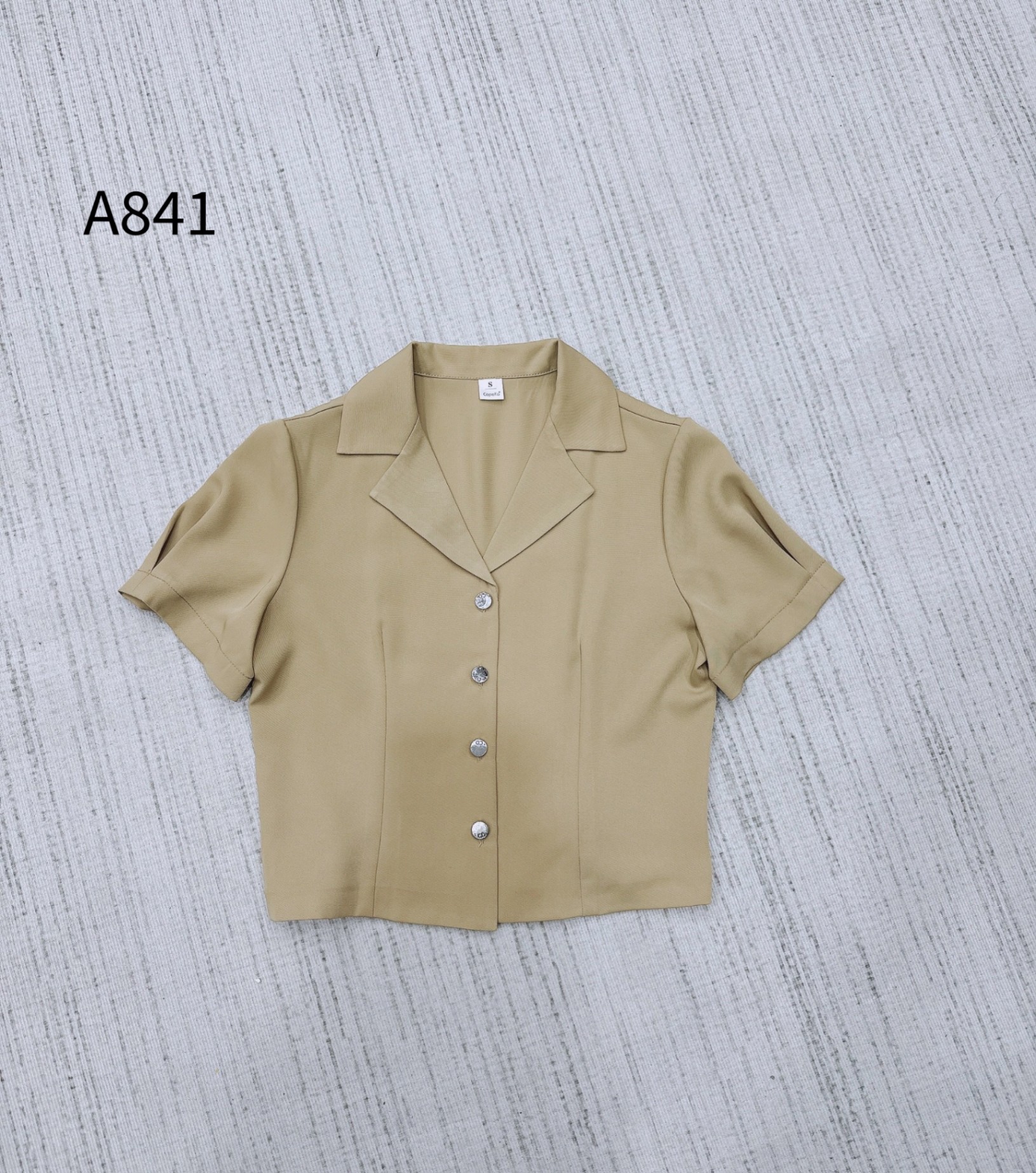 A841 áo ngắn tay cổ vest cúc bạc