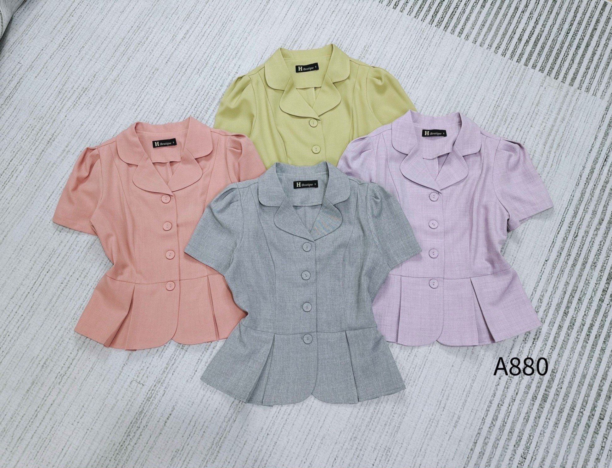 A880 Áo peplum cổ B cúc bọc