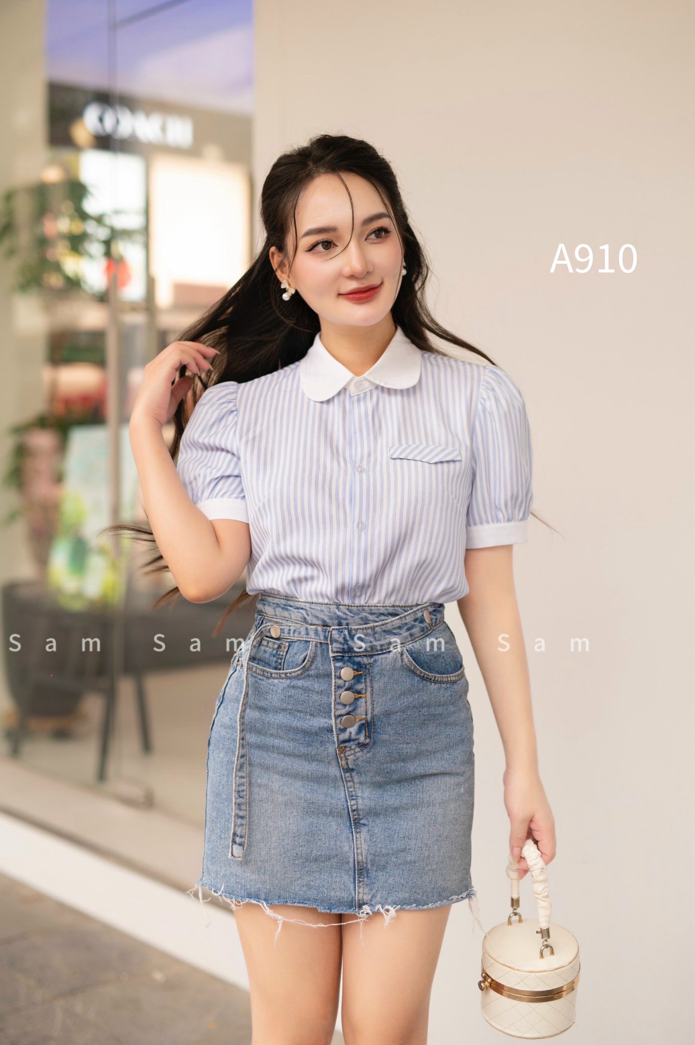 A910 Áo kẻ cổ sen túi giả