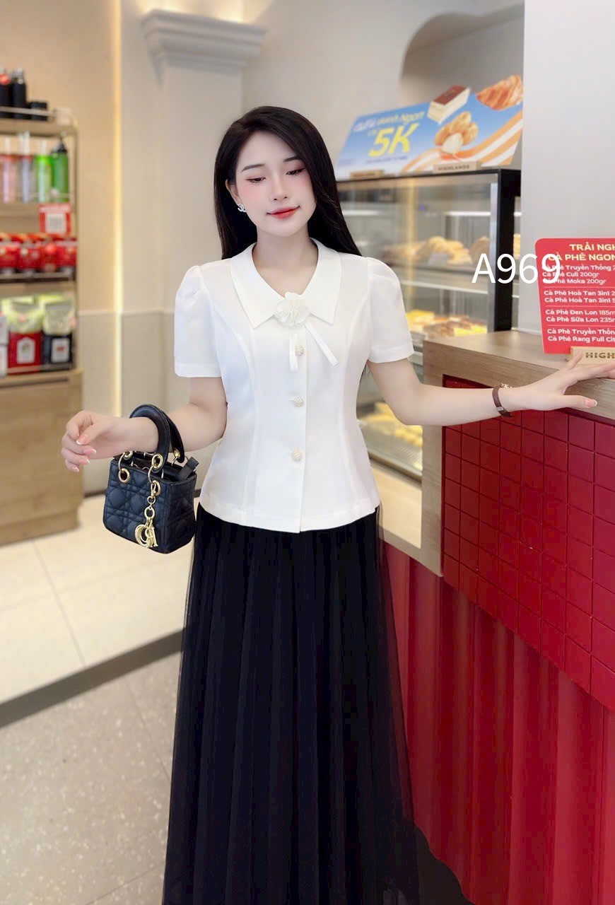 A969 Áo peplum cổ nhọn tag hoa