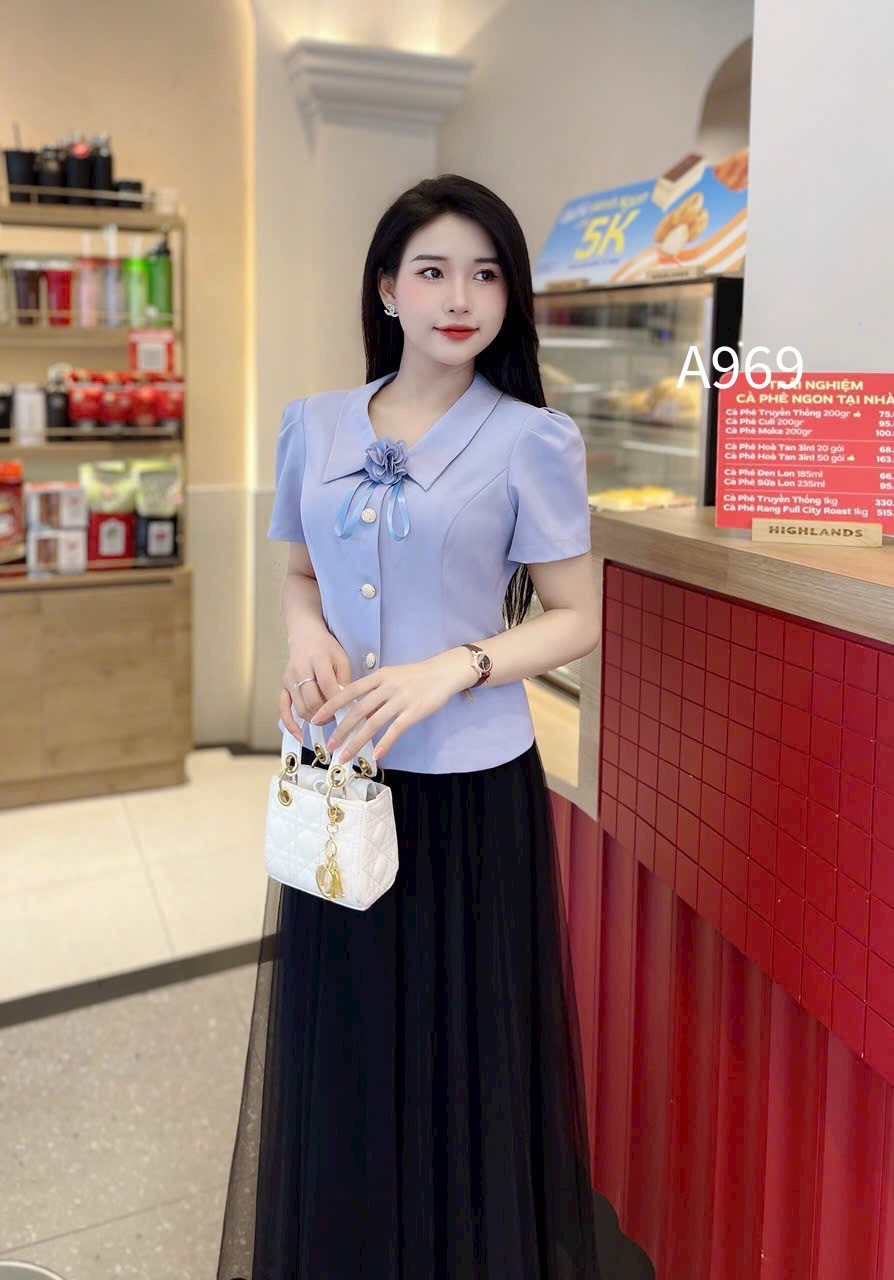 A969 Áo peplum cổ nhọn tag hoa