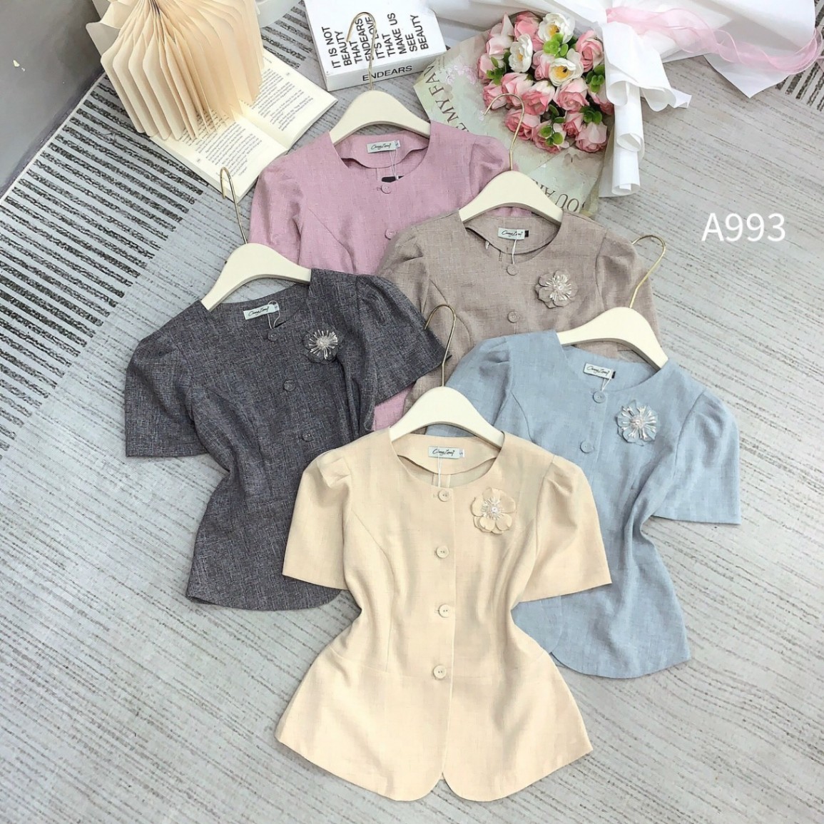 A993 Áo peplum tag hoa đá