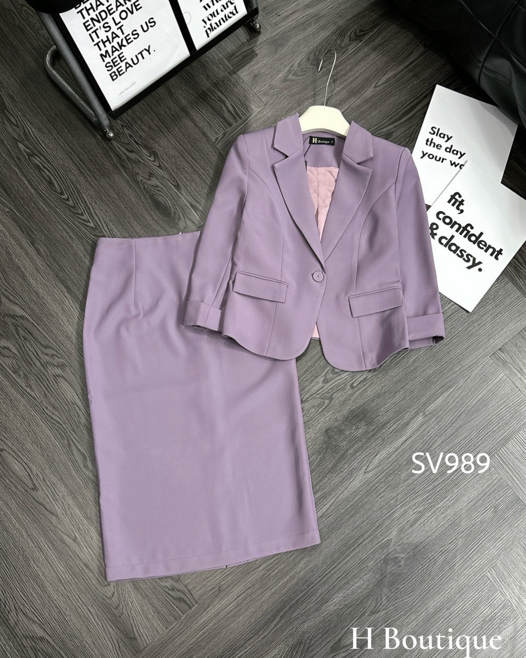 SV989 Sét vest chân váy cổ K