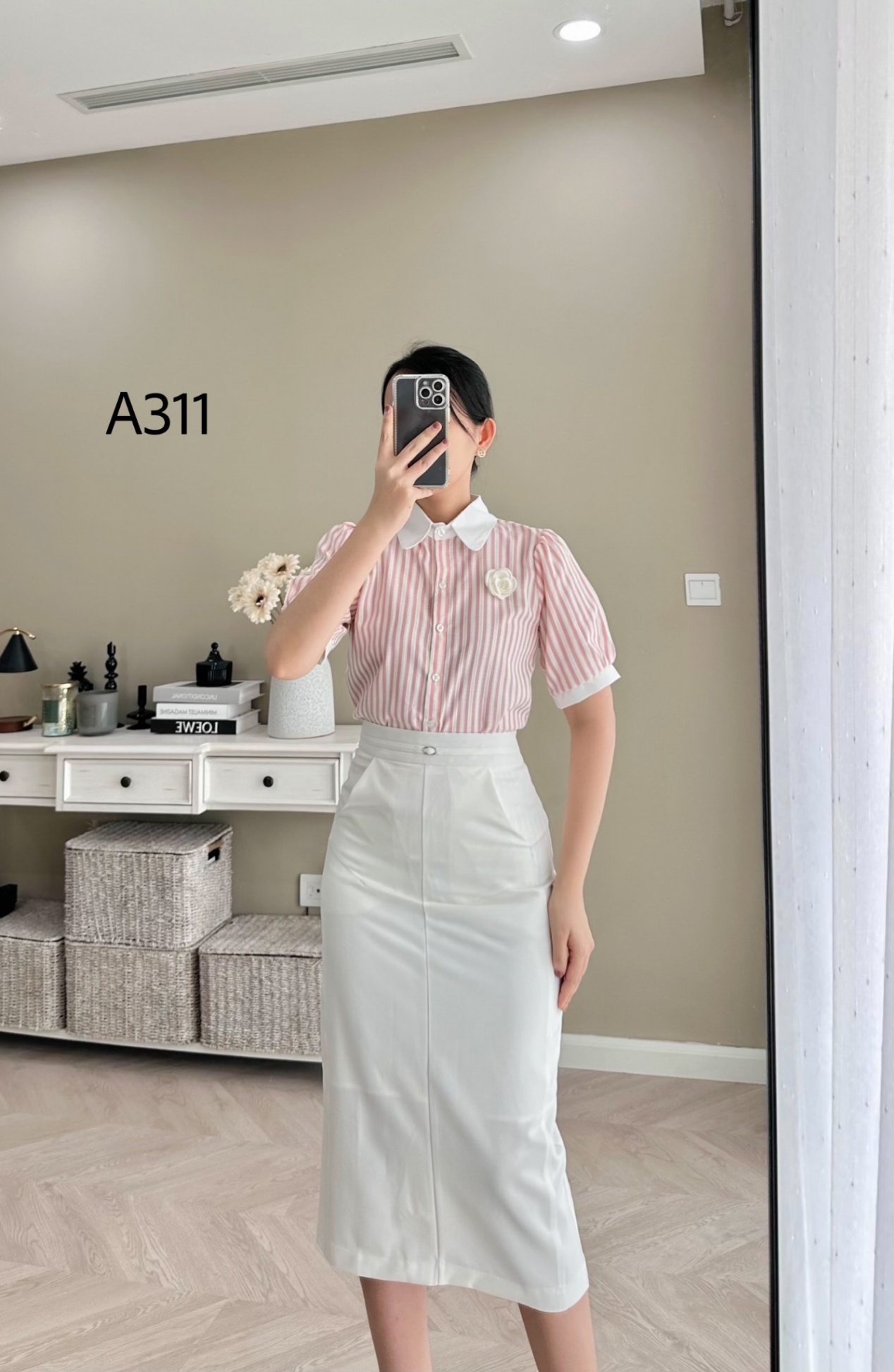 A311 áo kẻ ngắn tay kèm tag hoa