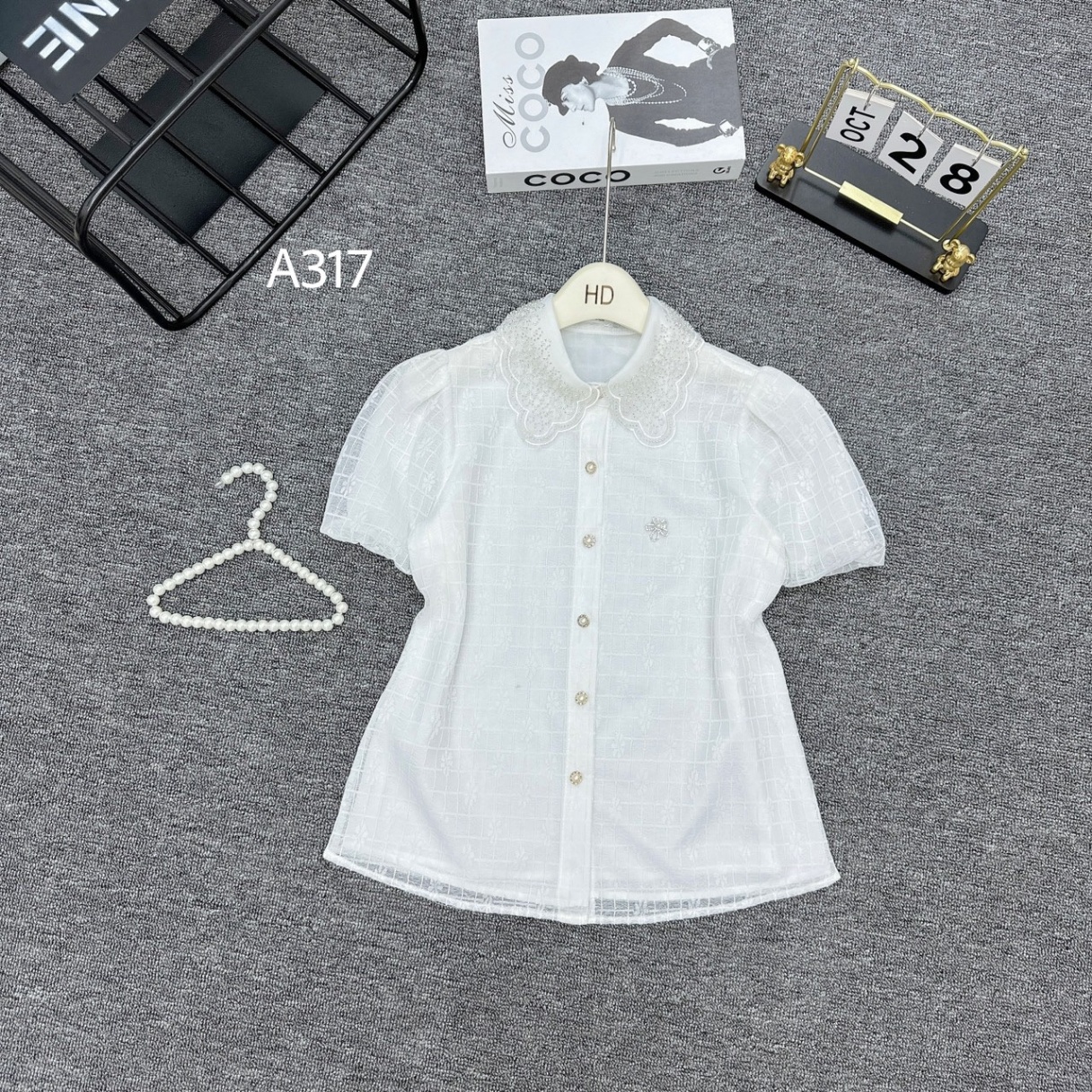 A317 áo ren hoa tay bồng cổ cườm