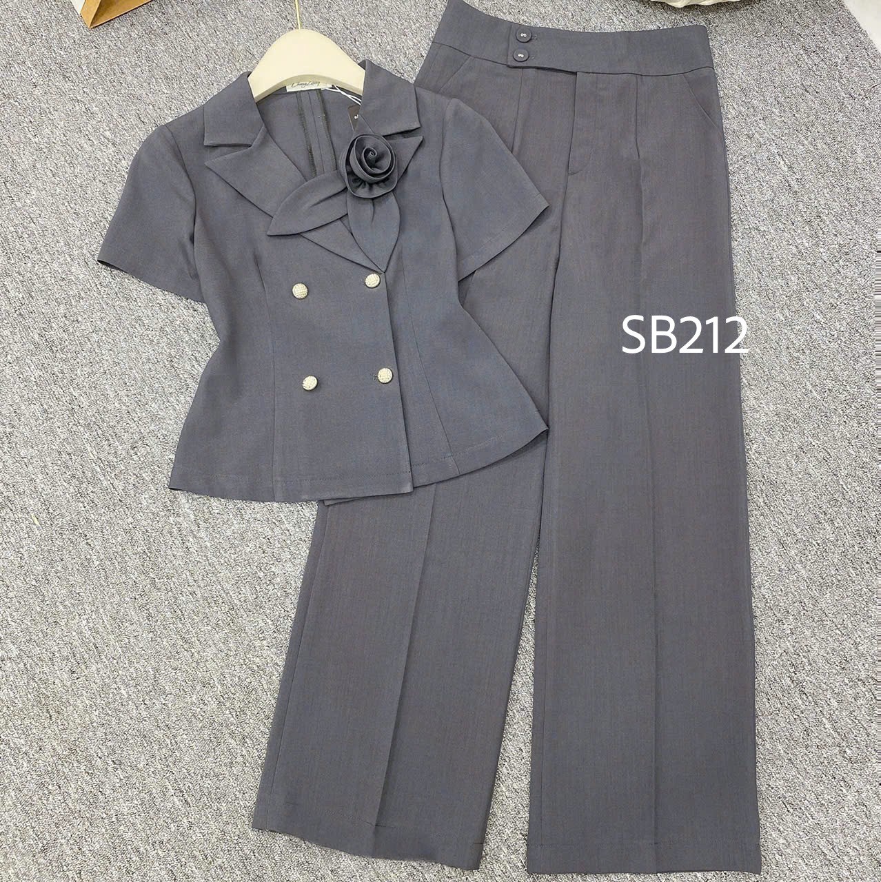 SB212 set quần xuông áo cổ vest tag hoa 4 cúc