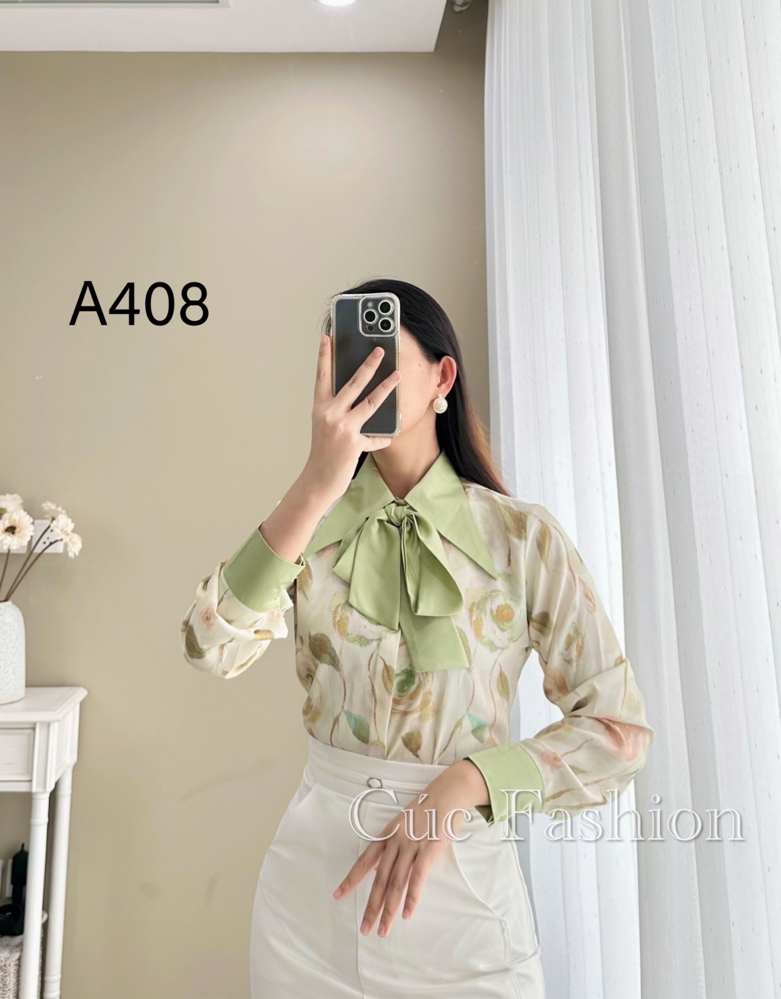 A408 sơ mi lụa dài tay cổ nhọn phối nơ