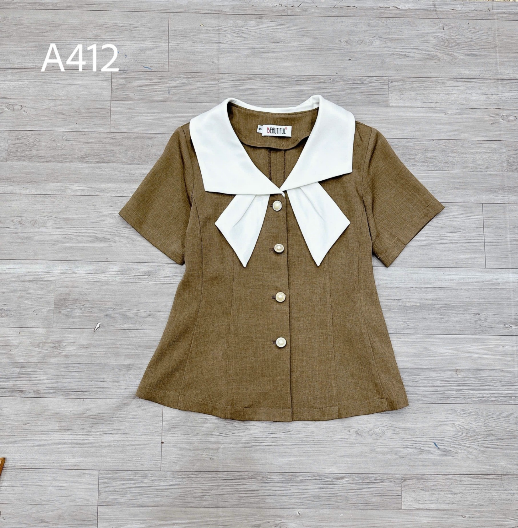 A412 Áo peplum cổ trắng 2 vạt