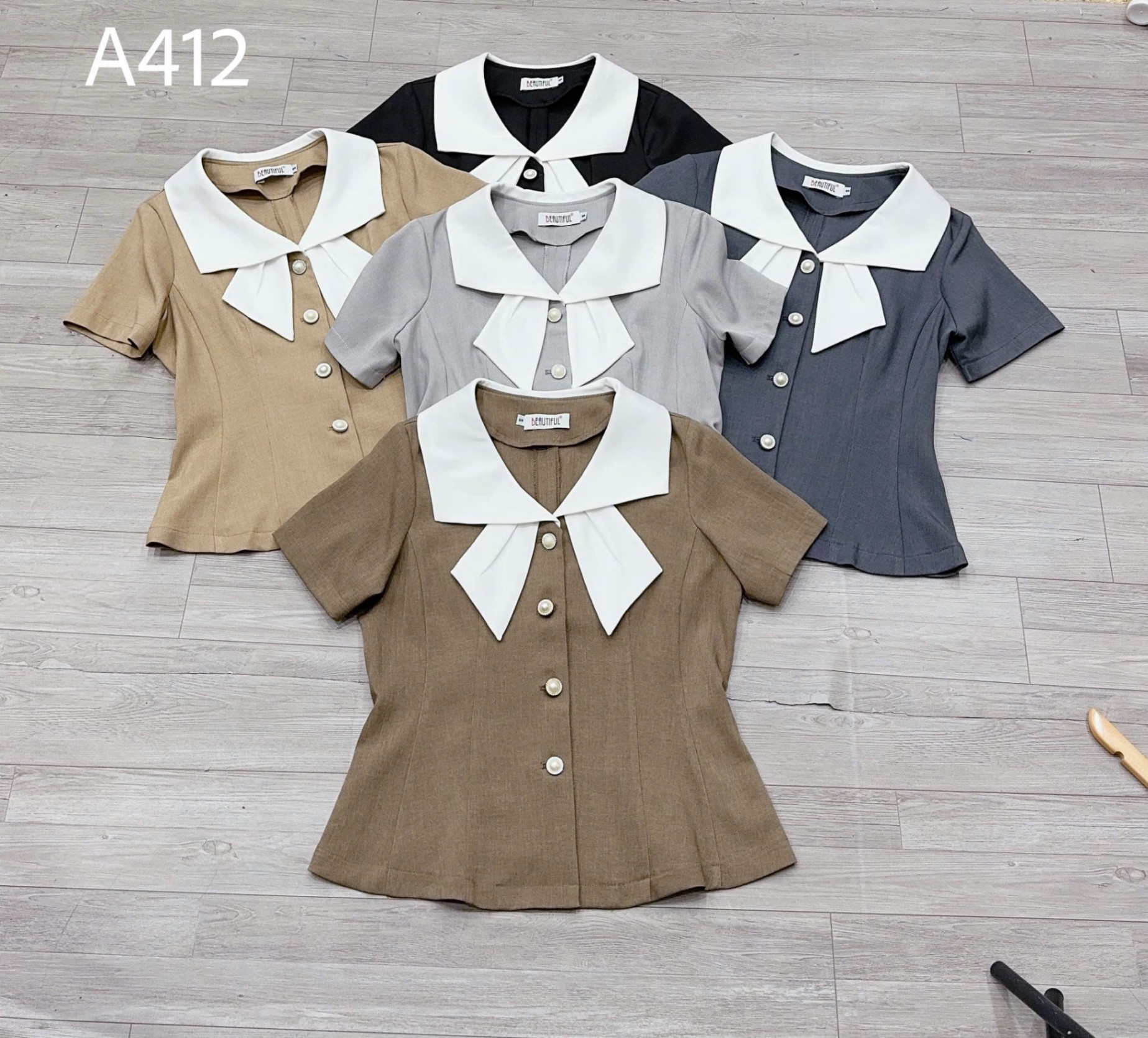 A412 Áo peplum cổ trắng 2 vạt