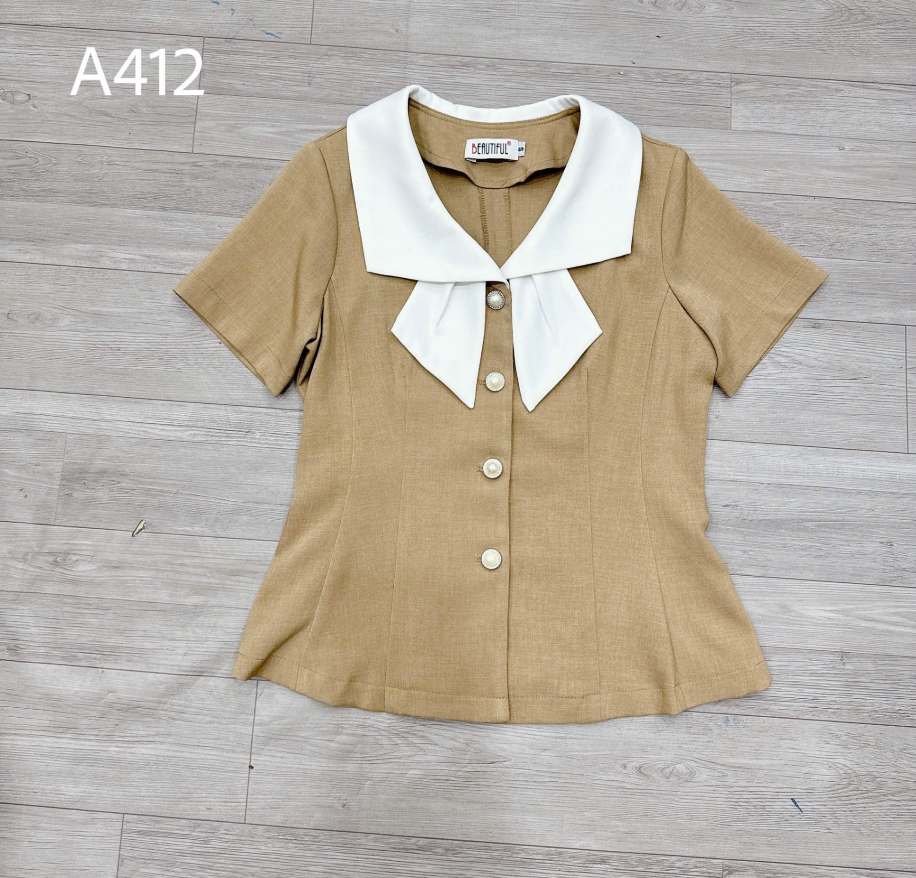 A412 Áo peplum cổ trắng 2 vạt