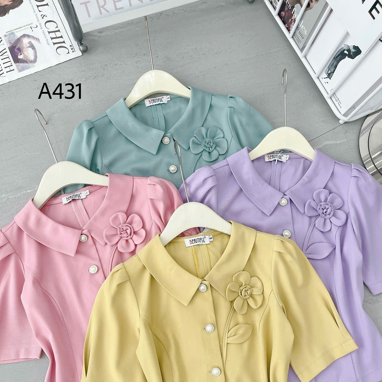 A431 áp peplum gắn hoa