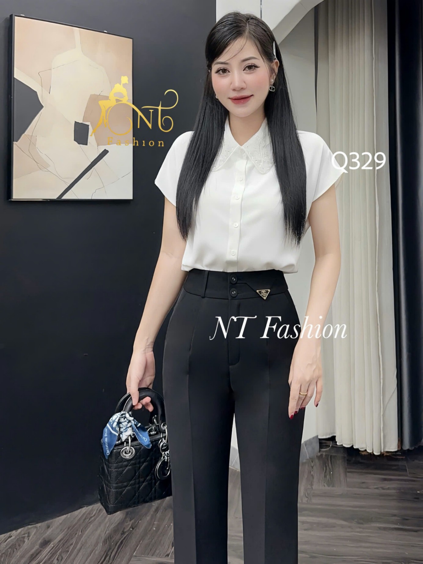 Q329 Quần loe 2 cúc tag nhọn