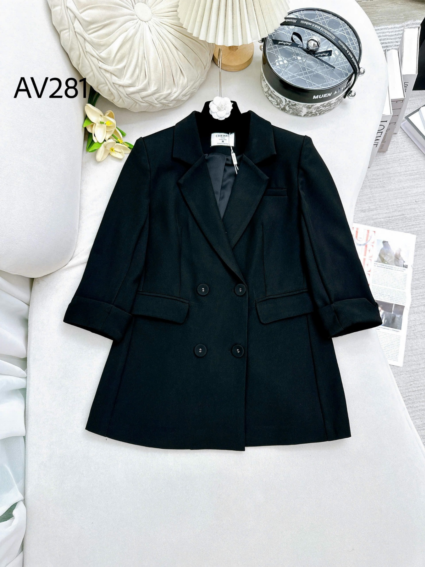 AV281 áo blazer 4 cúc bọc tay sắn