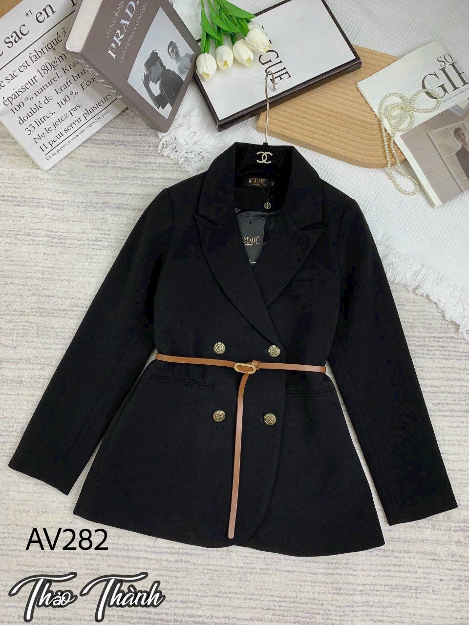 AV282 Blazer cổ vếch 2 cúc đồng