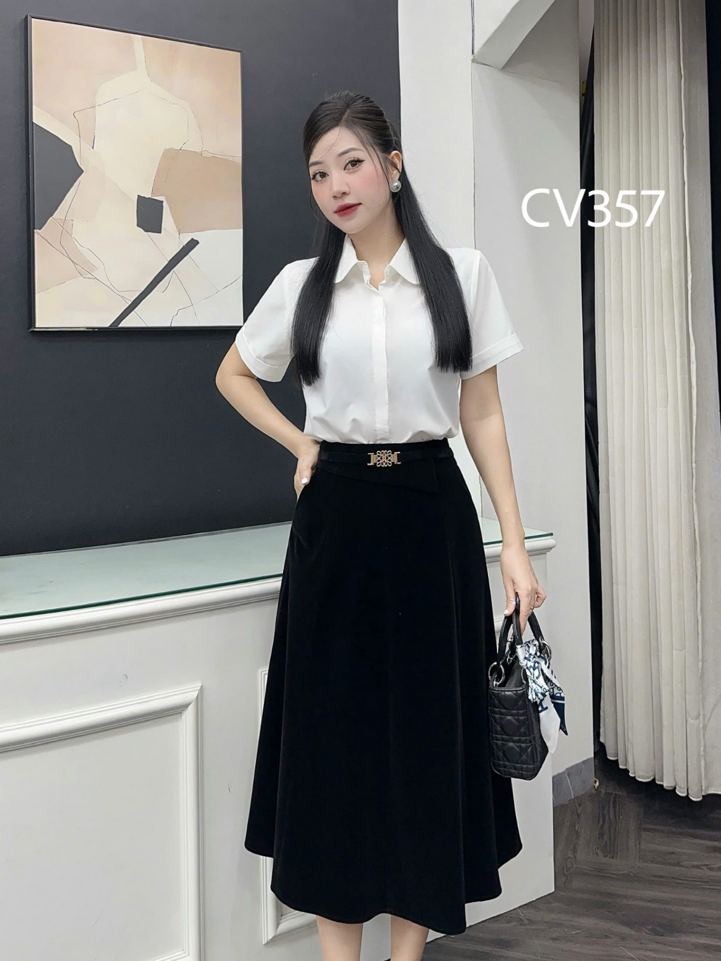 CV357 Chân váy xòe nhung đai nhung