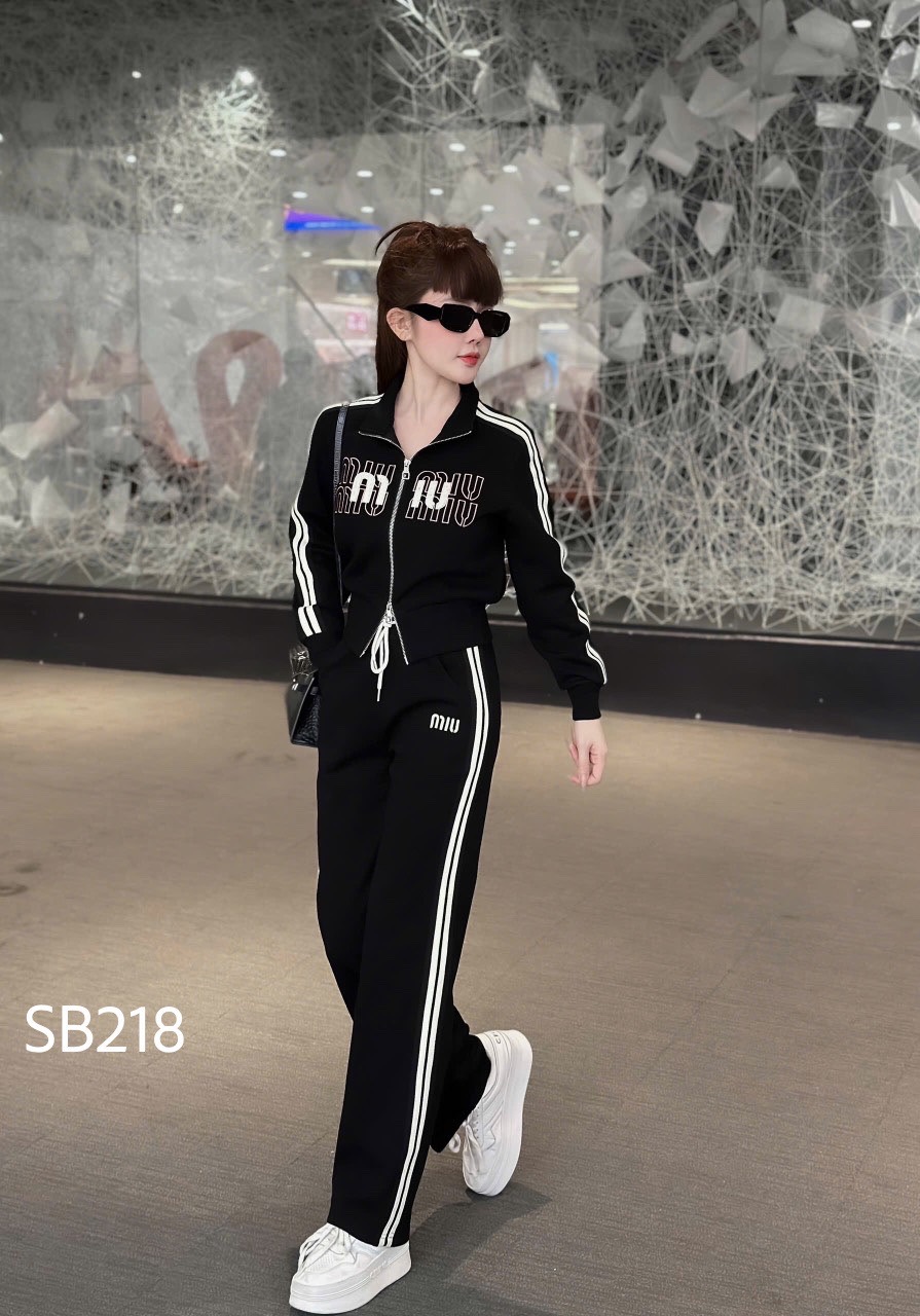 SB218 Sét quần xuông chữ miumiu