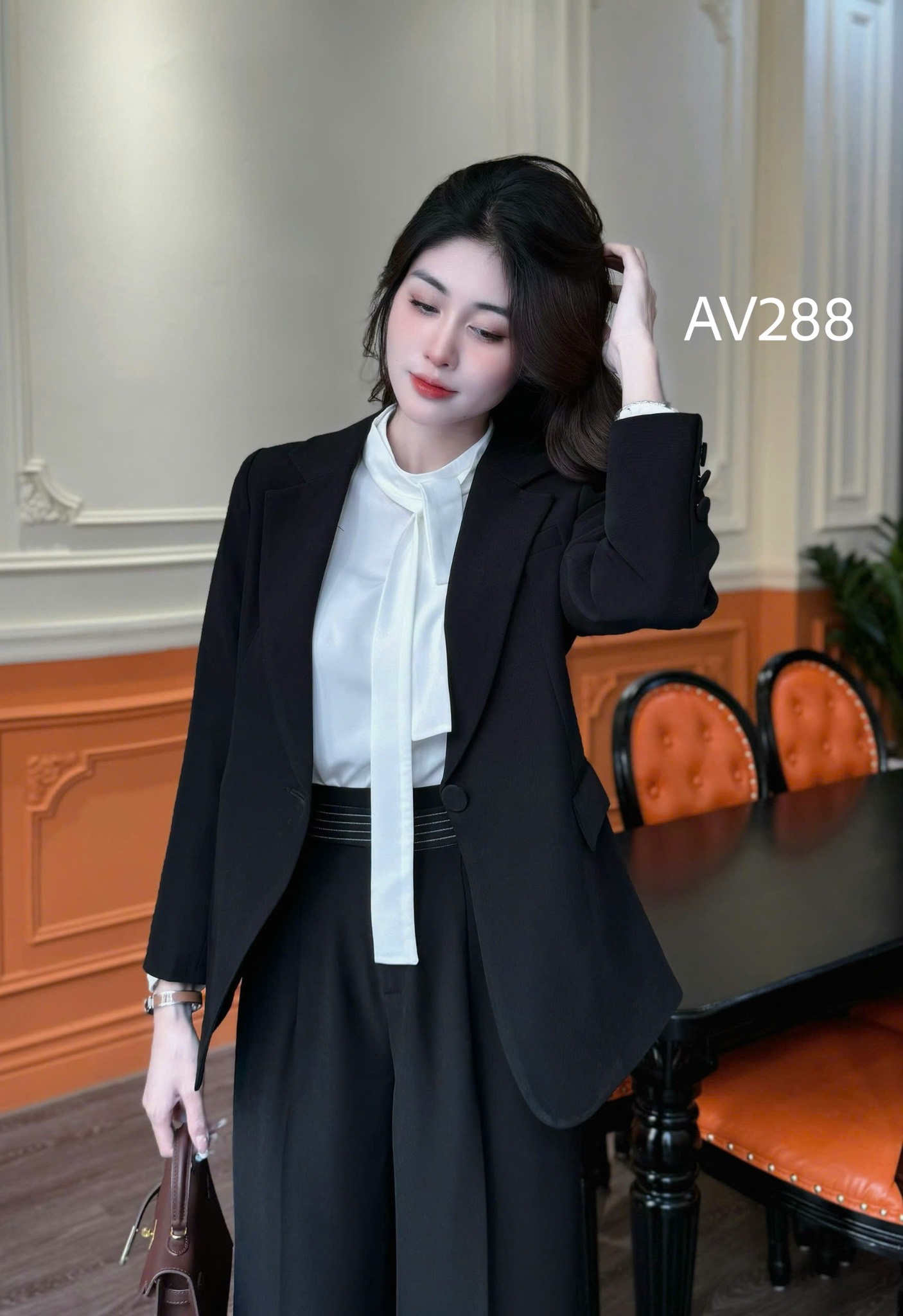 AV288 Áo vest 1 cúc cổ K