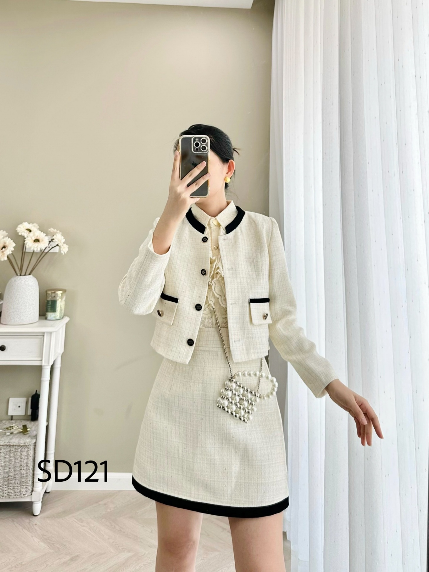 SD121 set dạ váy A ngắn viền đen