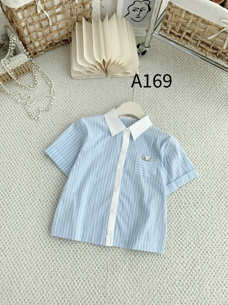A169 Áo sơ mi kẻ túi ngực