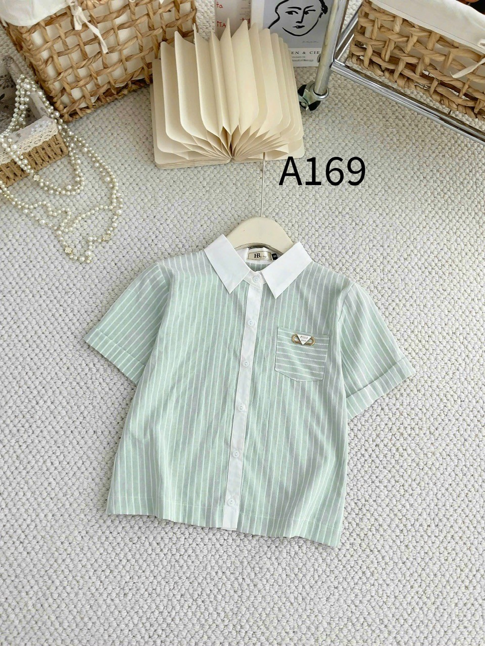 A169 Áo sơ mi kẻ túi ngực