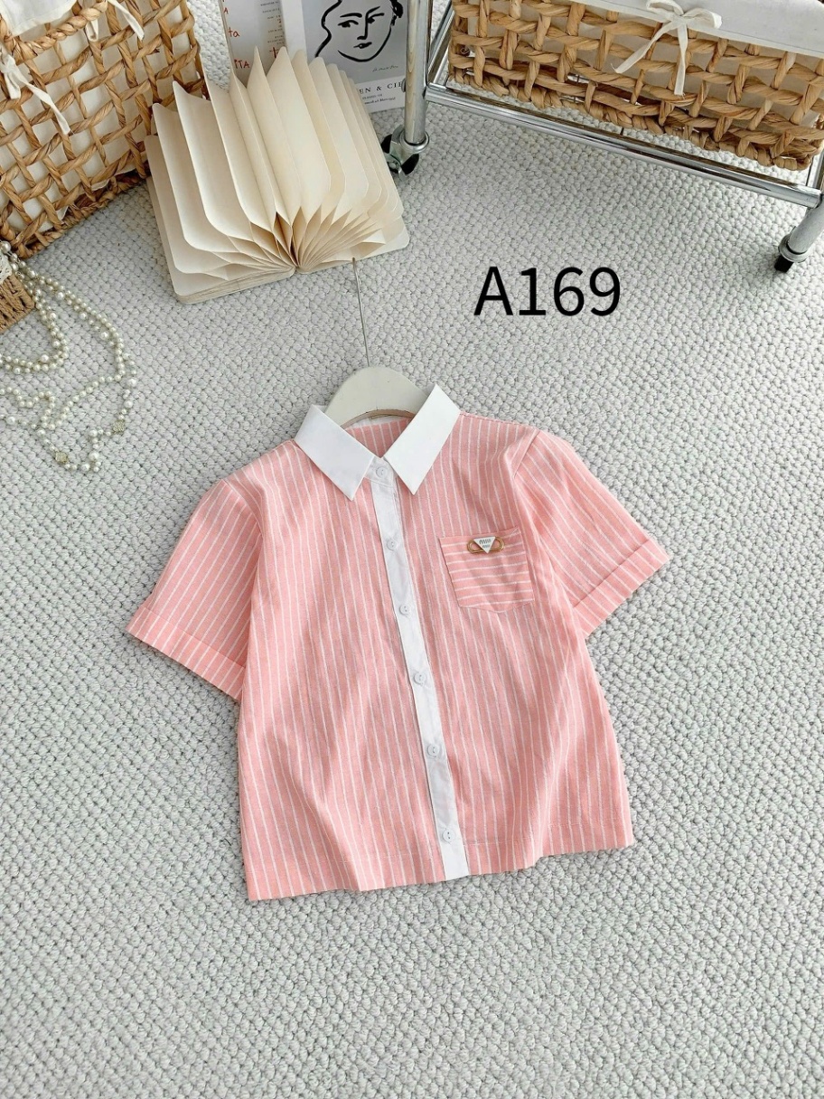 A169 Áo sơ mi kẻ túi ngực