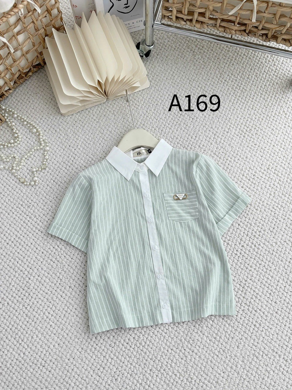 A169 Áo sơ mi kẻ túi ngực