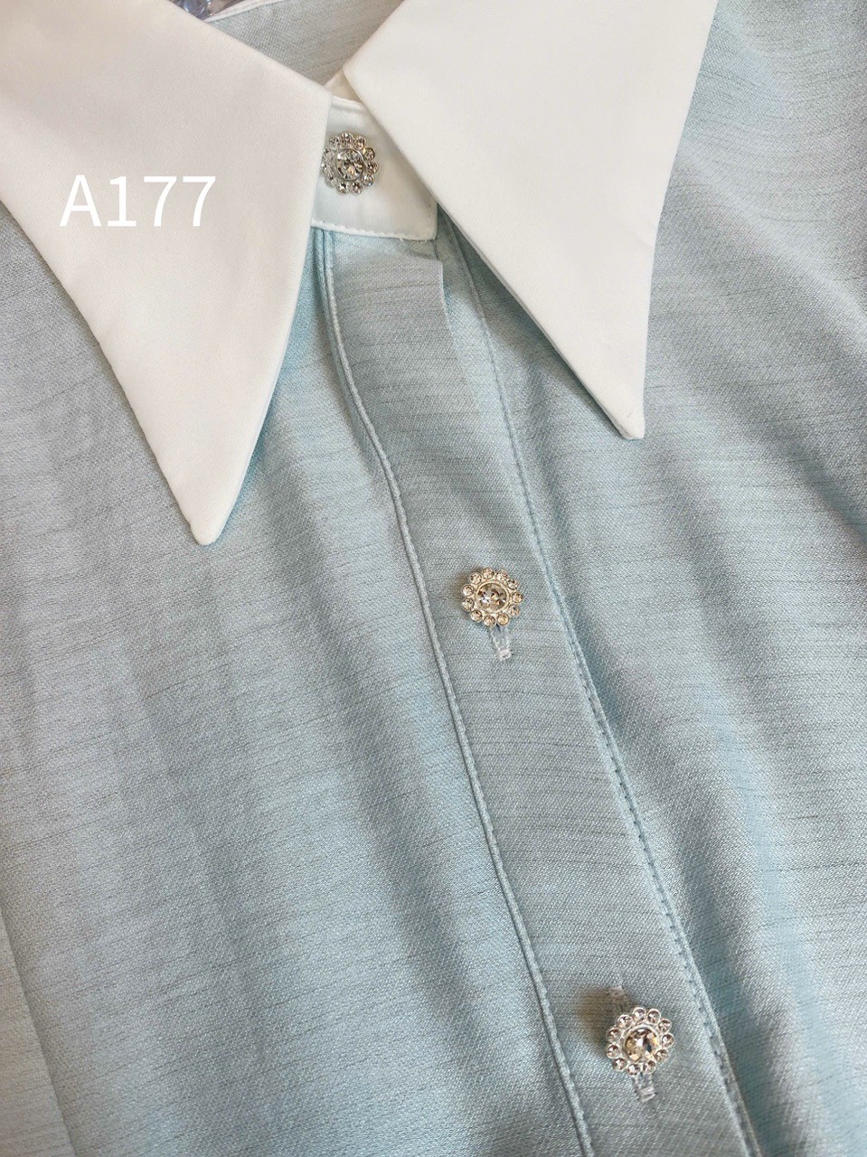 A177 Áo sơ mi viền vuông