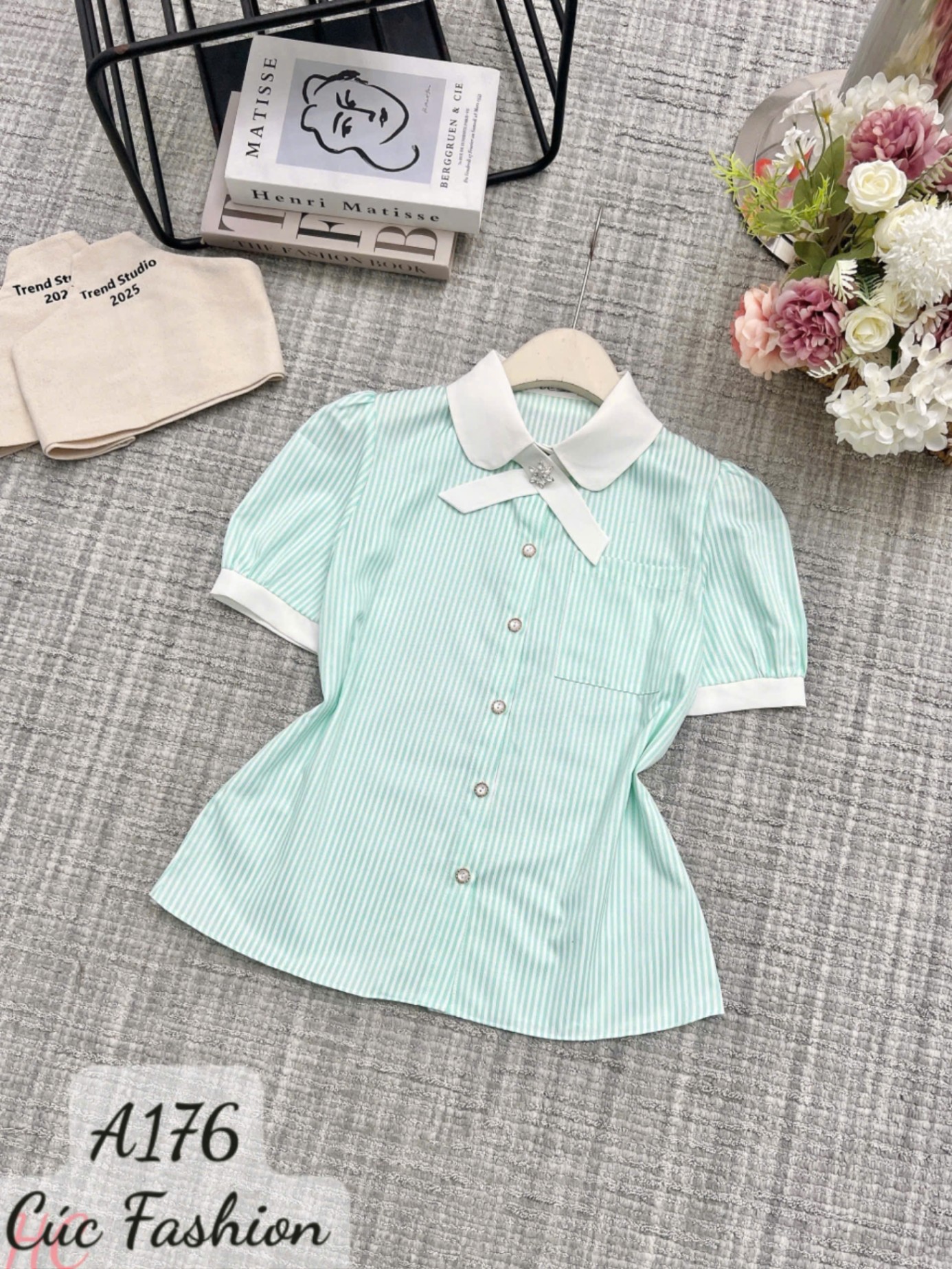 A176 Áo sơ mi kẻ cổ nơ cúc ngọc