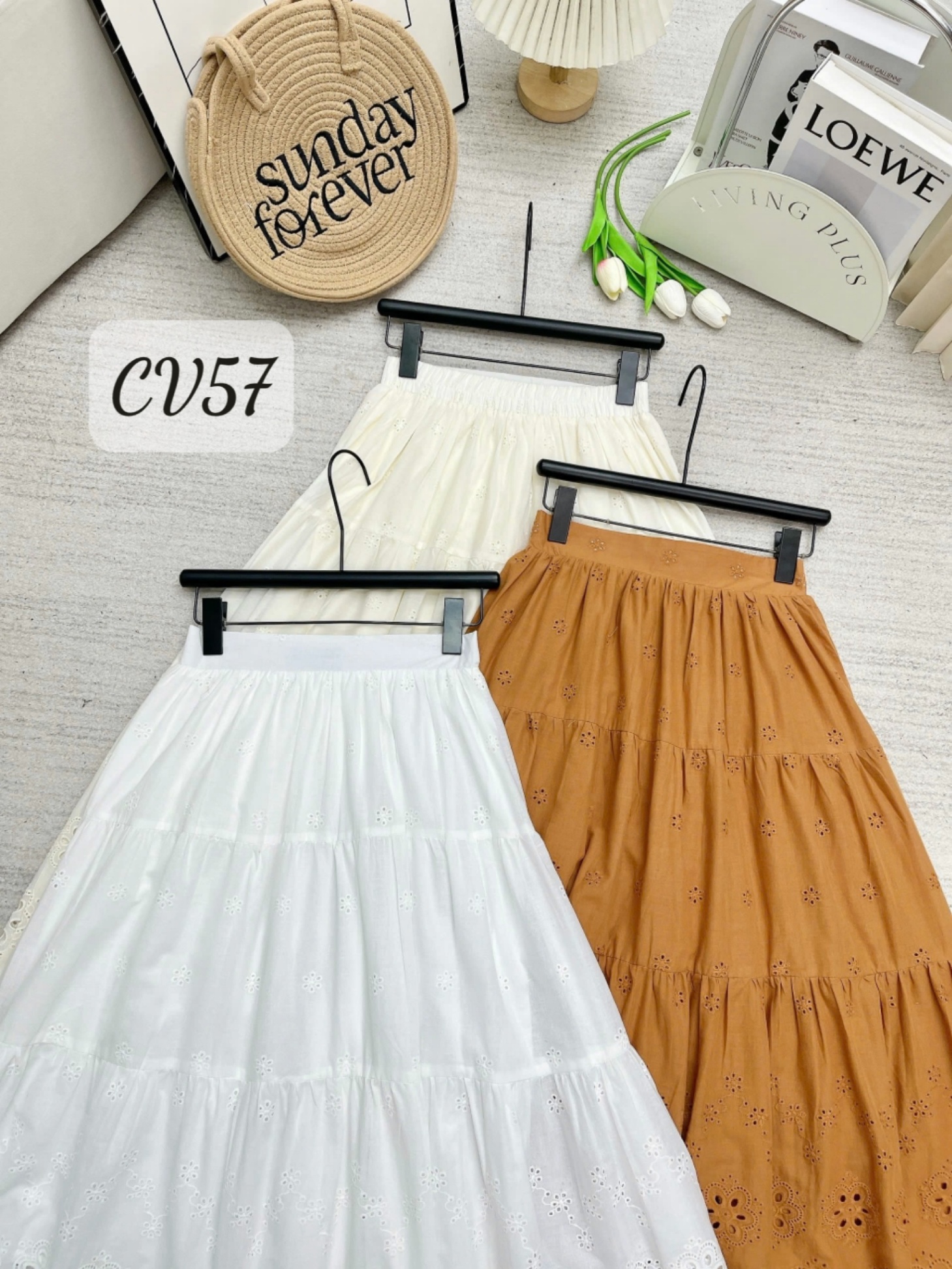 CV57 Váy xòe hoa lượn đi biển