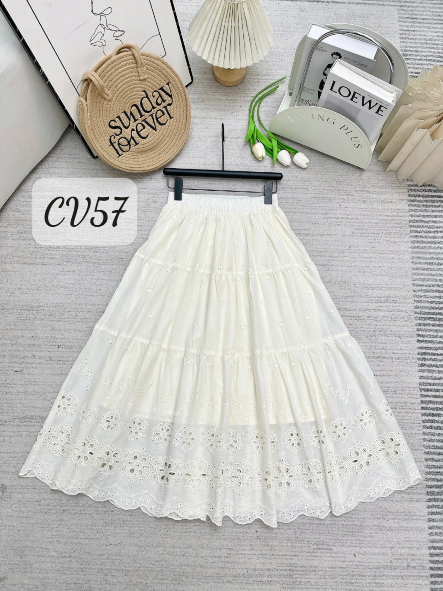 CV57 Váy xòe hoa lượn đi biển